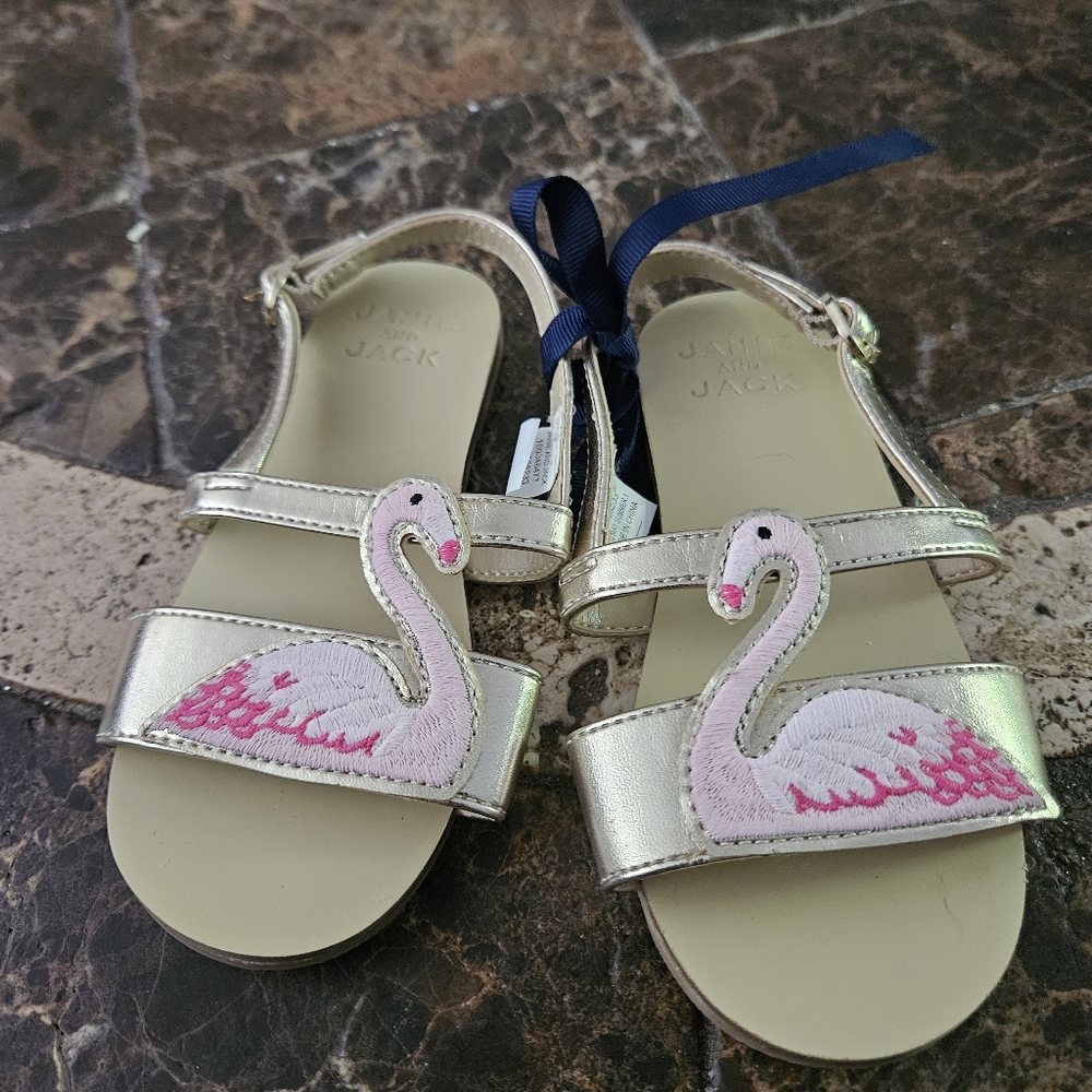 Janie and Jack pink and gold swan sandals Size 3 NWOT - Picture 2 of 5